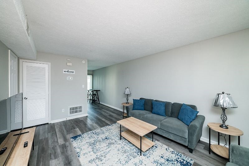 Furnished Finder property 455250_1 photo 3
