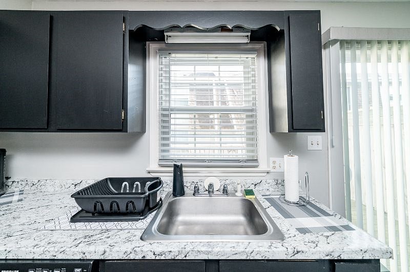 Furnished Finder property 455250_1 photo 7