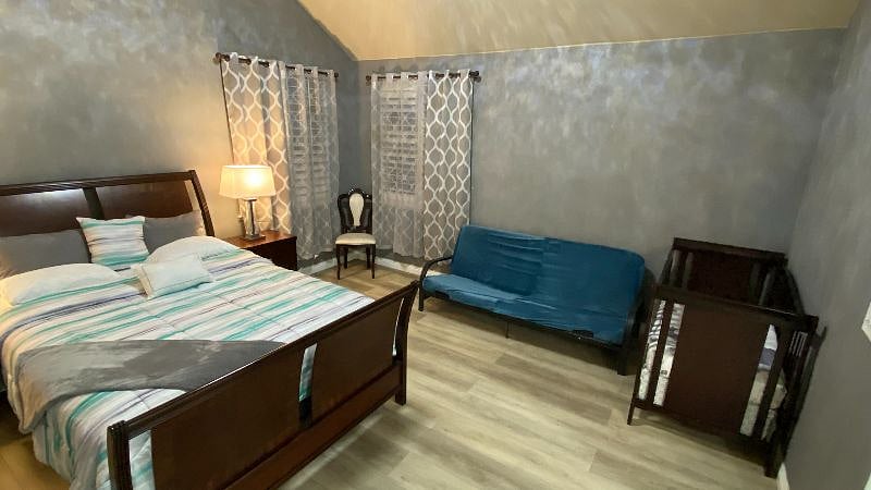 Furnished Finder property 455302_1 photo 11