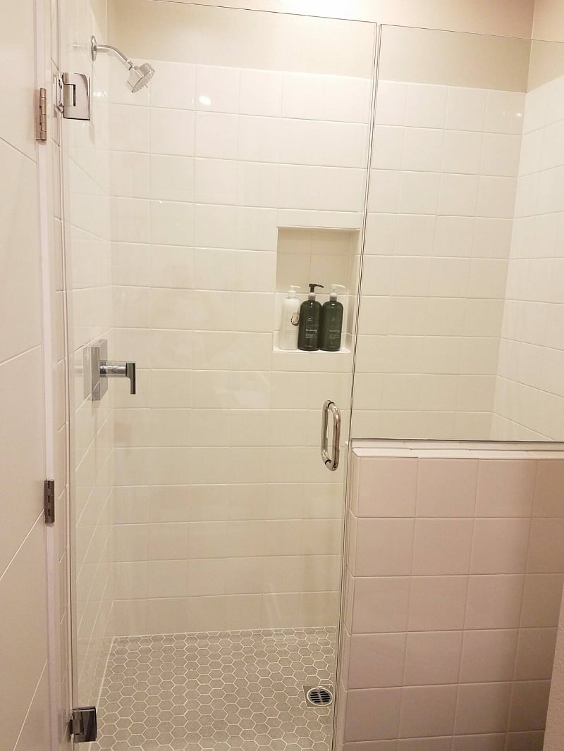 Private En Suite Bathroom with Shower for Bedroom 4 (1st Floor)