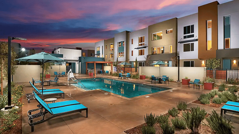 Swimming Pool and Barbecue Area