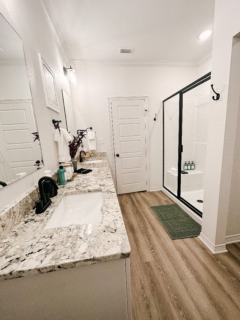 Furnished Finder property 455322_1 photo 21