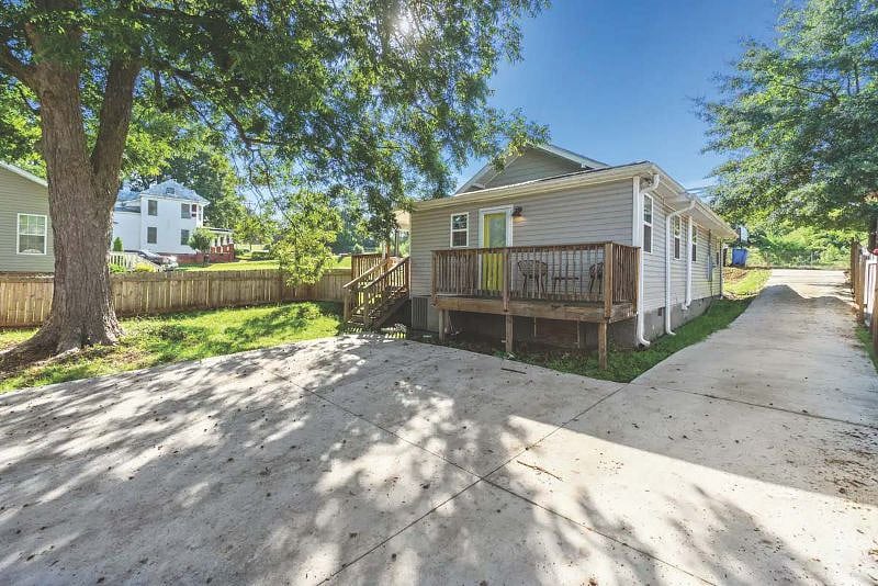Furnished Finder property 455340_1 photo 14