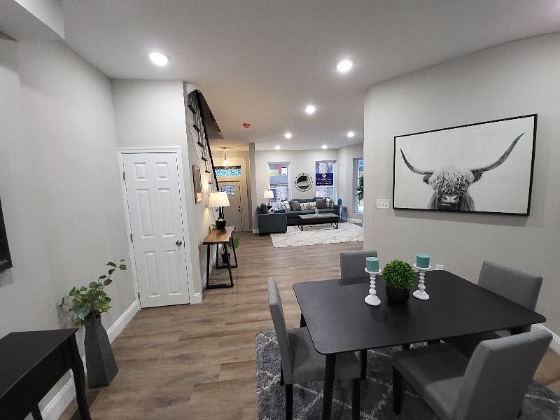 Furnished Finder property 455353_1 photo 3