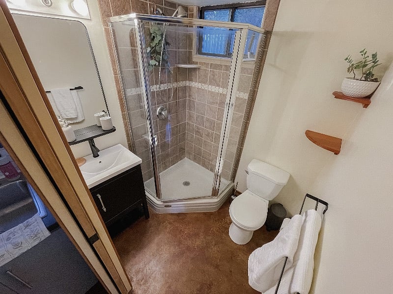 Furnished Finder property 455354_1 photo 6