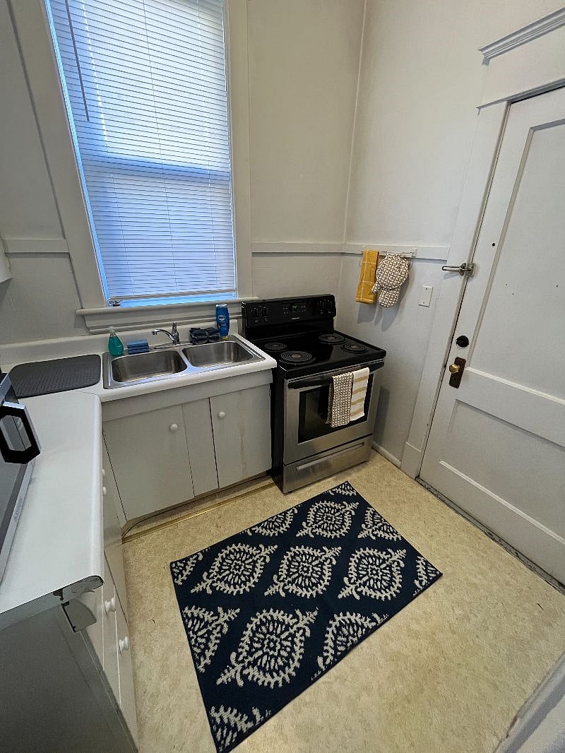 Furnished Finder property 455474_2 photo 16