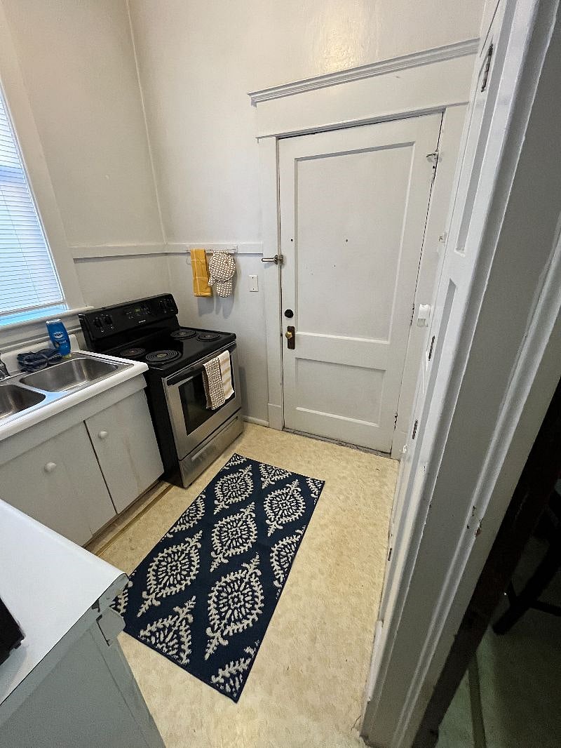 Furnished Finder property 455474_2 photo 18