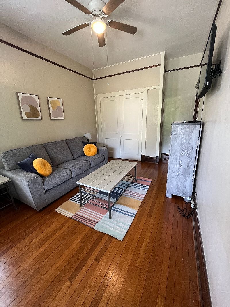 Furnished Finder property 455474_2 photo 4