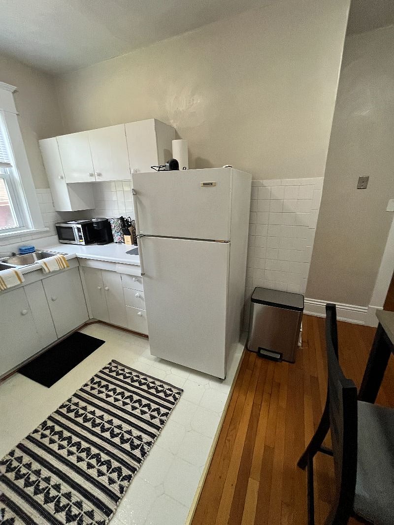 Furnished Finder property 455474_3 photo 9