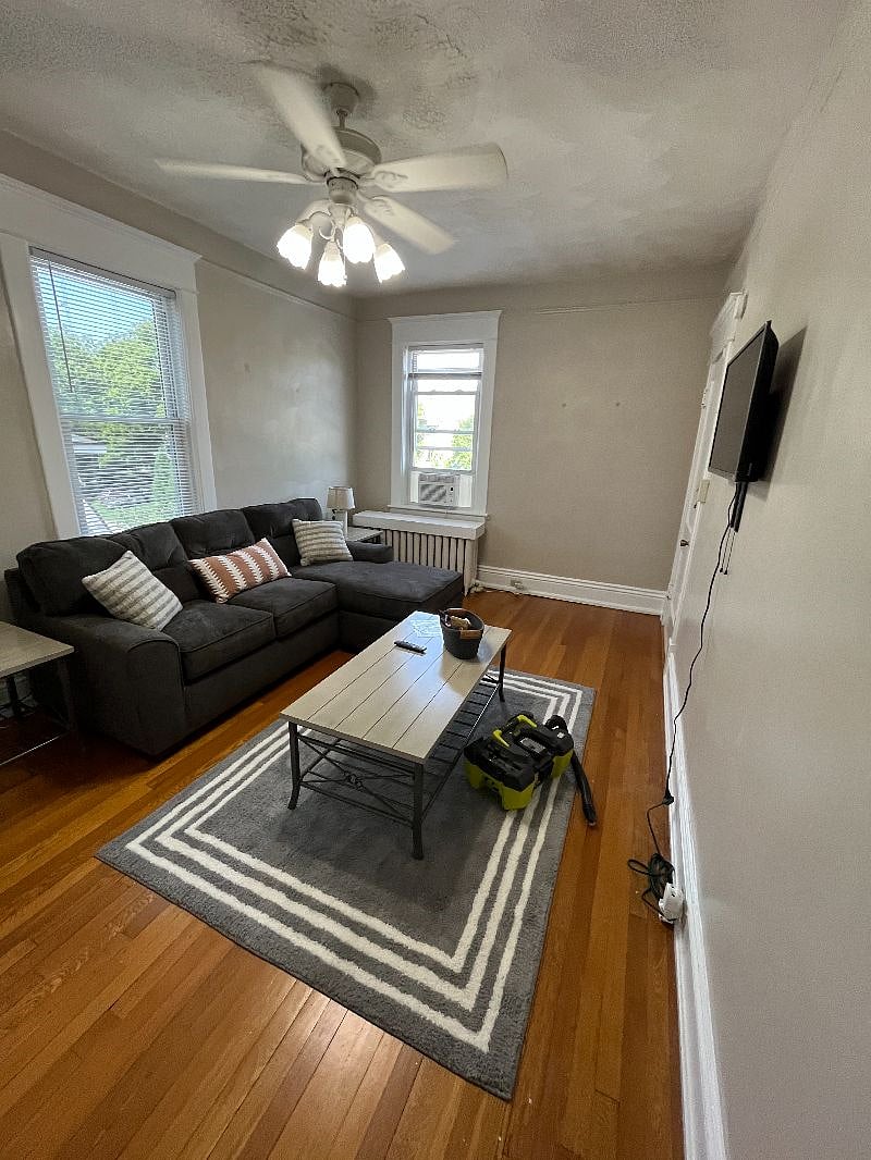 Furnished Finder property 455474_3 photo 12
