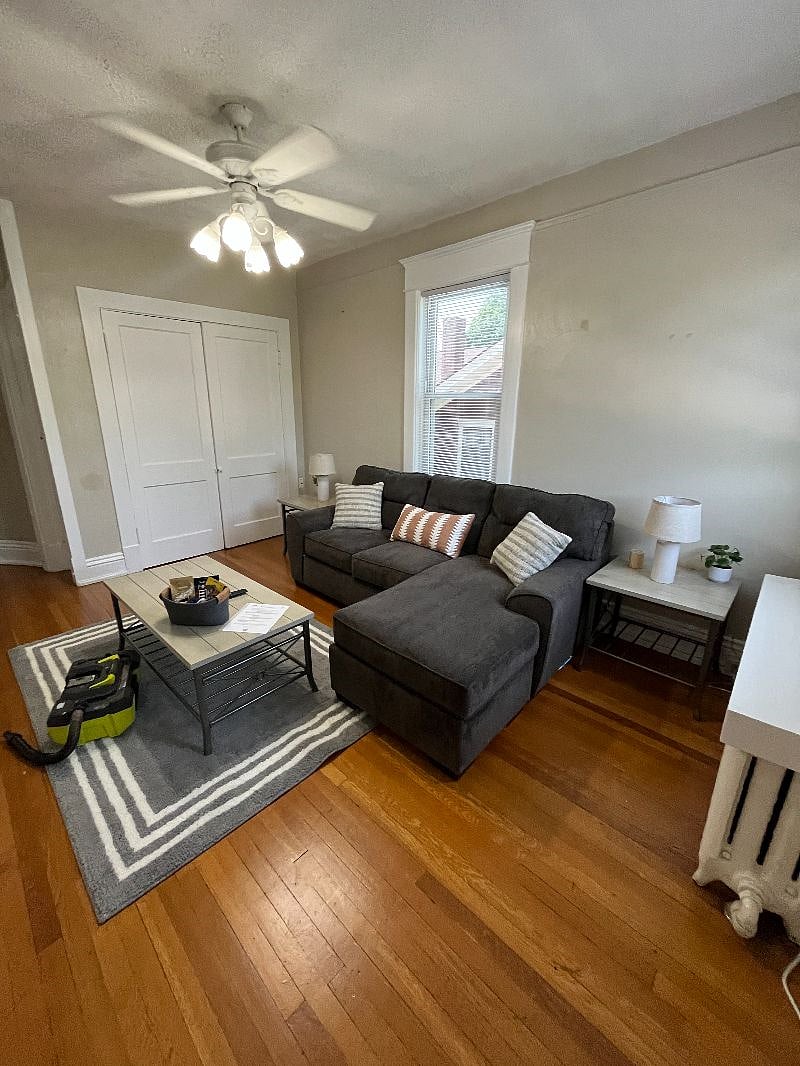 Furnished Finder property 455474_3 photo 4