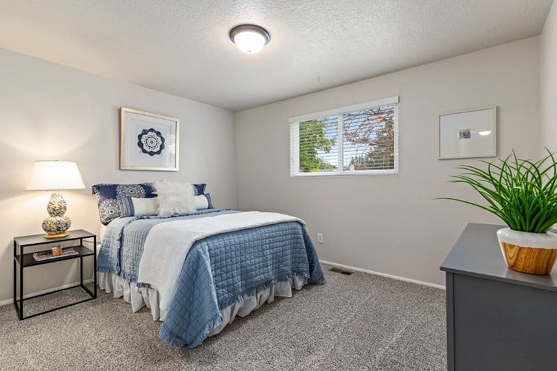 Furnished Finder property 455489_1 photo 13