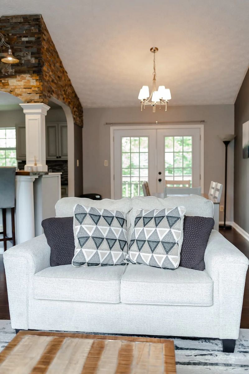 Furnished Finder property 455576_1 photo 24