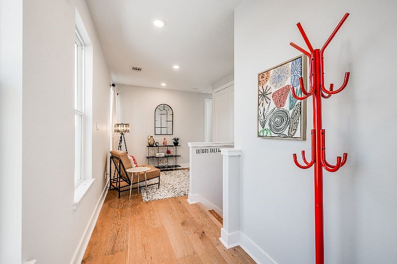 Furnished Finder property 455586_1 photo 12