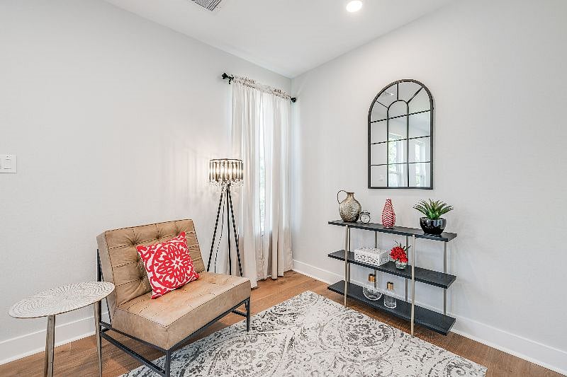 Furnished Finder property 455586_1 photo 14