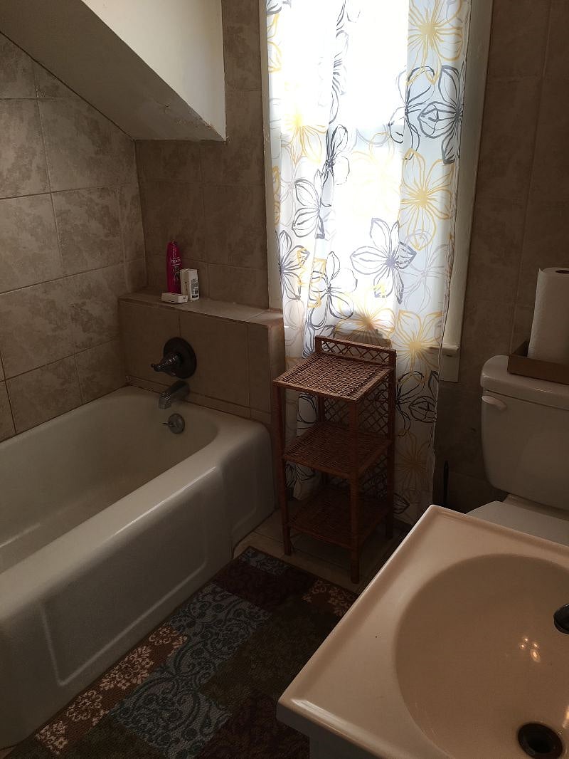 Furnished Finder property 455600_1 photo 9