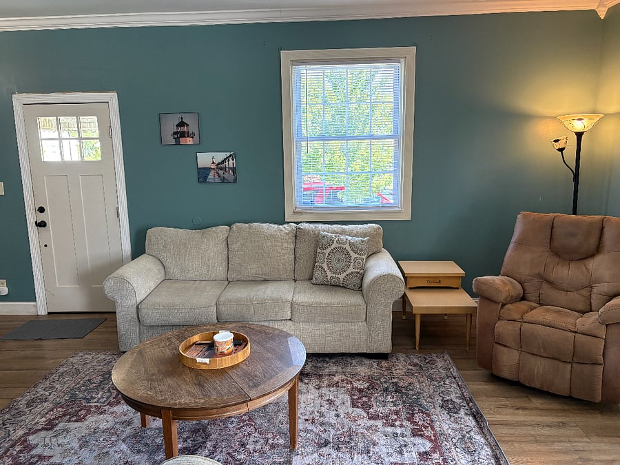 Furnished Finder property 455600_1 photo 3
