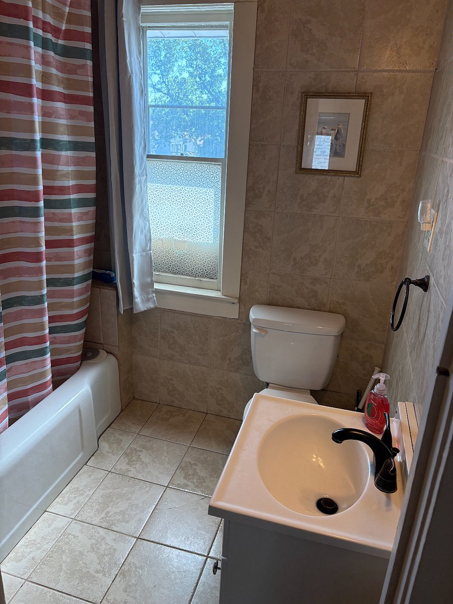Furnished Finder property 455600_1 photo 12