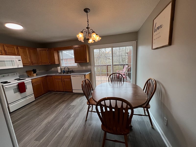 Furnished Finder property 455650_1 photo 3