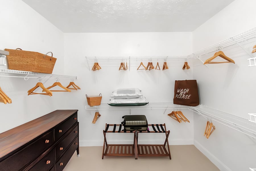 Grand Getaway Closet