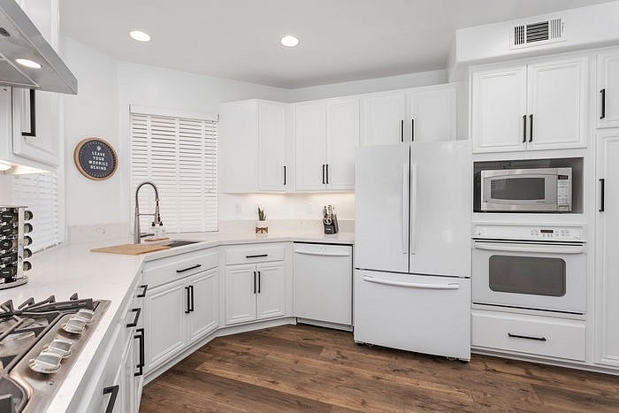 Furnished Finder property 455688_1 photo 11