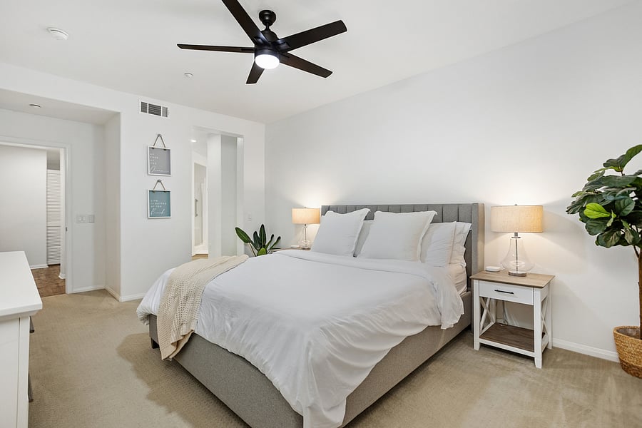 King Bed