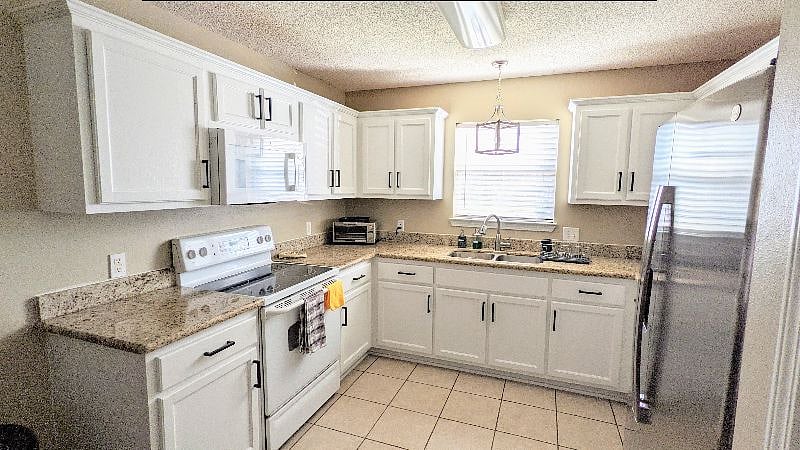 Furnished Finder property 455708_1 photo 3