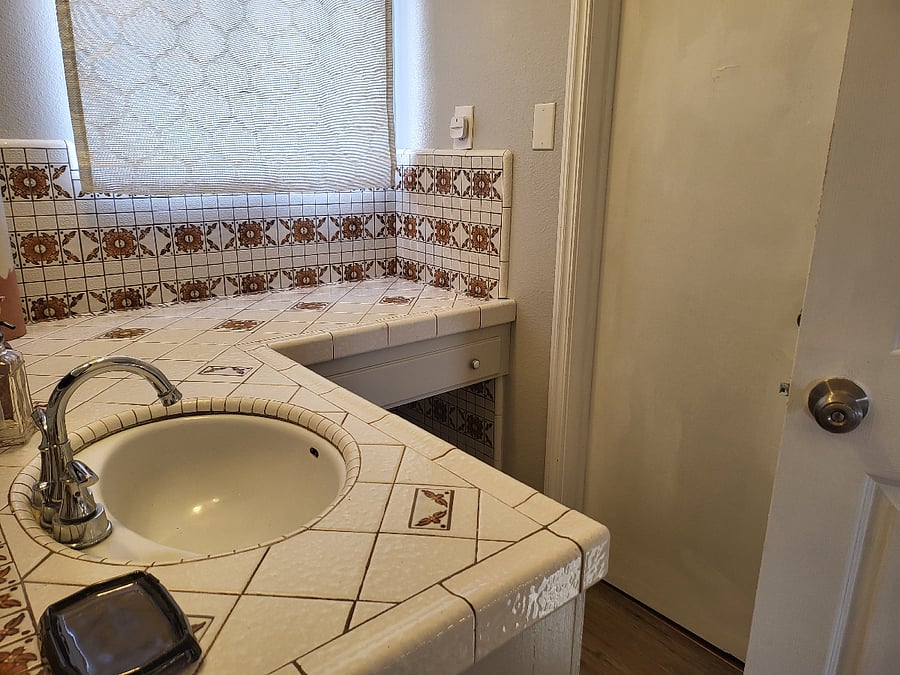 Furnished Finder property 455738_4 photo 9