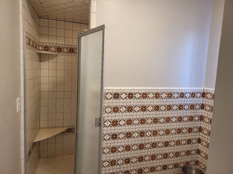 Furnished Finder property 455738_4 photo 11