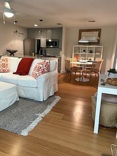 Furnished Finder property 455816_1 photo 2
