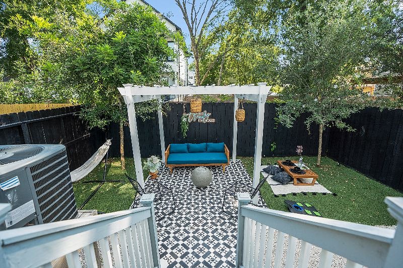 Furnished Finder property 455817_1 photo 51