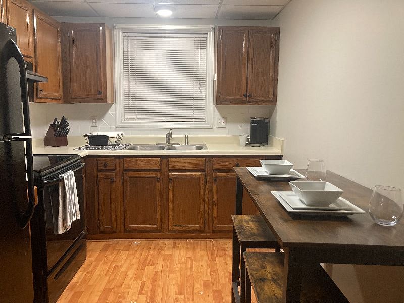 Furnished Finder property 455828_1 photo 1