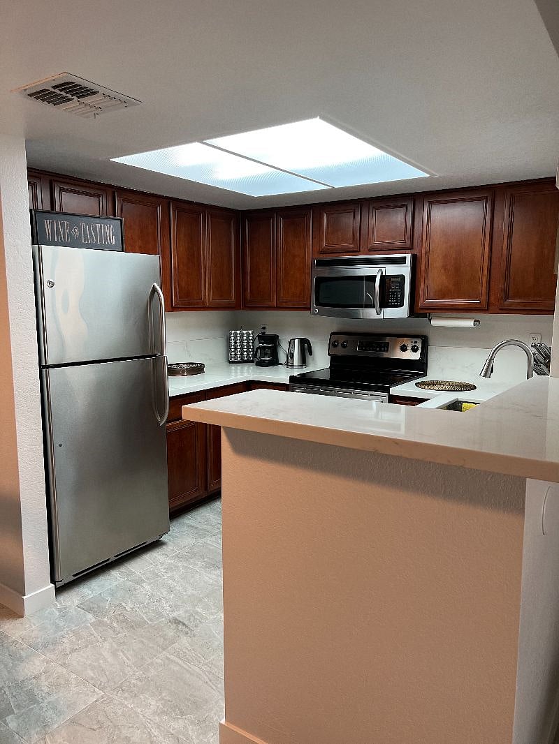Furnished Finder property 455843_1 photo 22