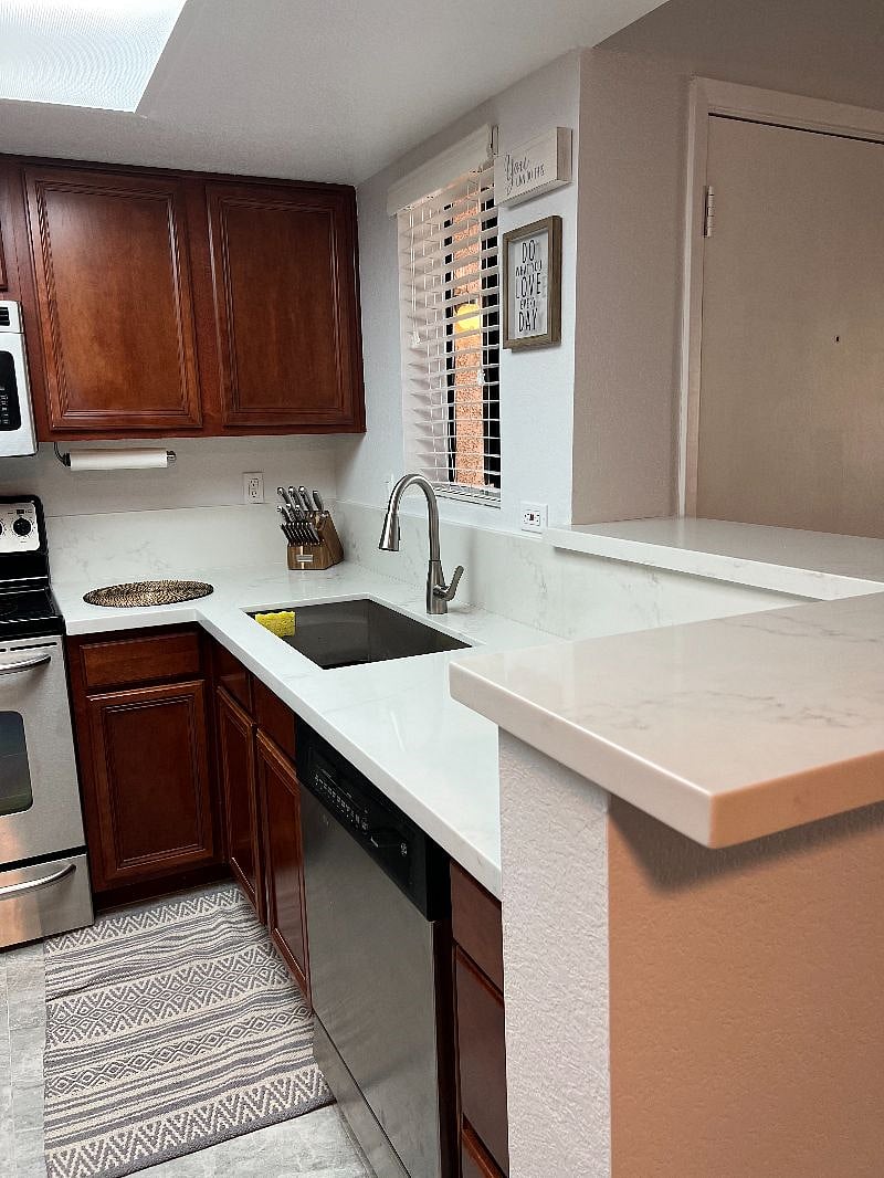 Furnished Finder property 455843_1 photo 23