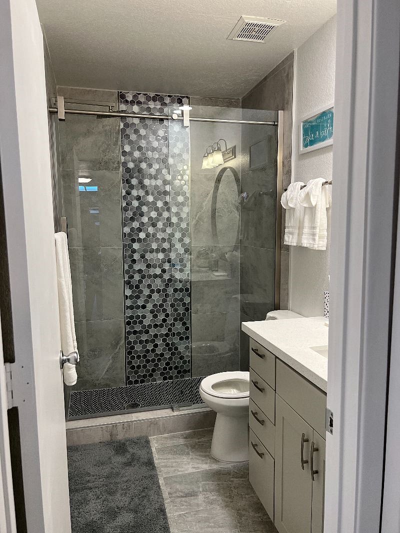 Furnished Finder property 455843_1 photo 25