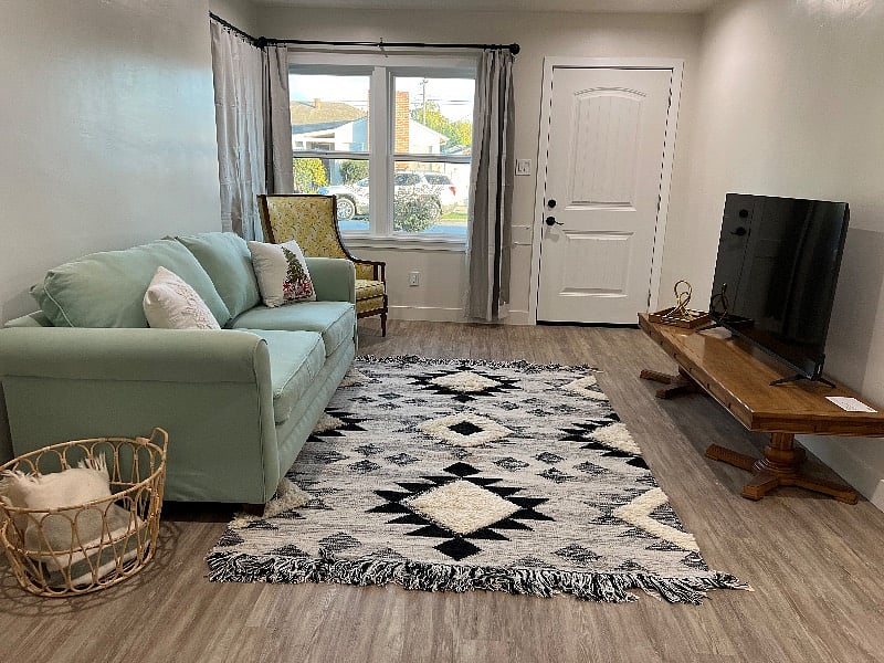 Furnished Finder property 455866_1 photo 1