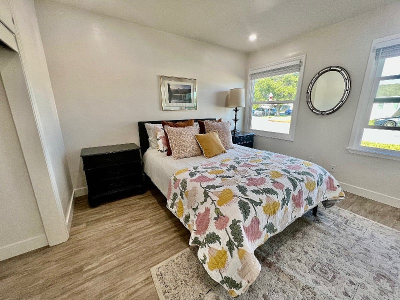 Furnished Finder property 455866_2 photo 17