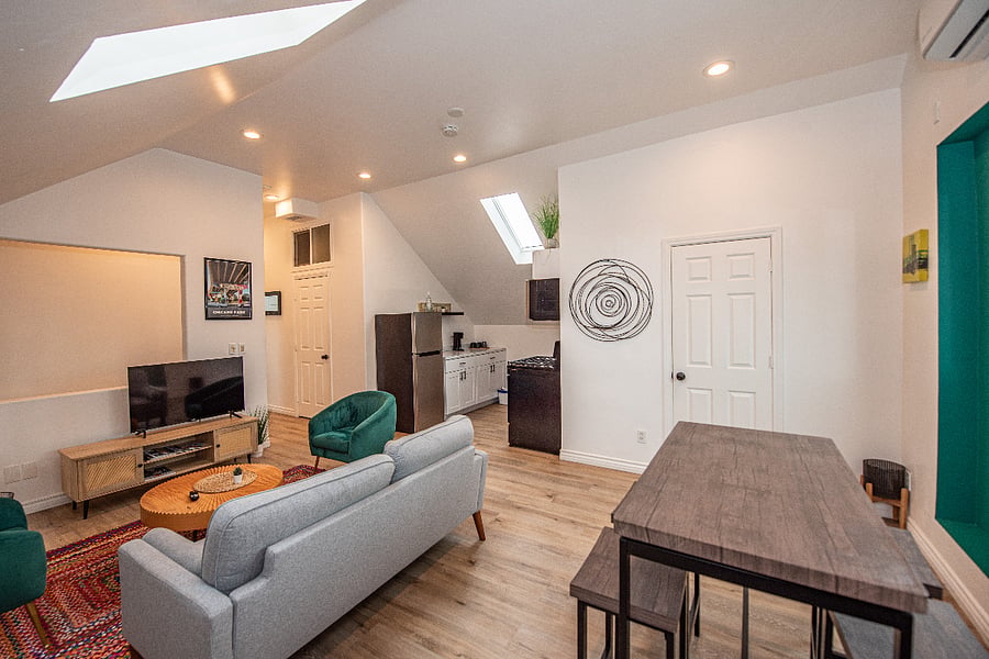 Furnished Finder property 455876_1 photo 3