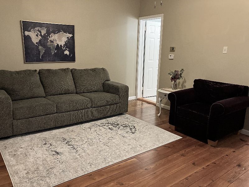 Furnished Finder property 455902_1 photo 11