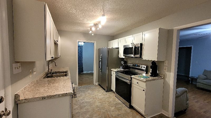 Furnished Finder property 456003_1 photo 7