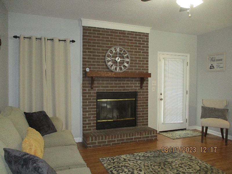 Furnished Finder property 456003_1 photo 3