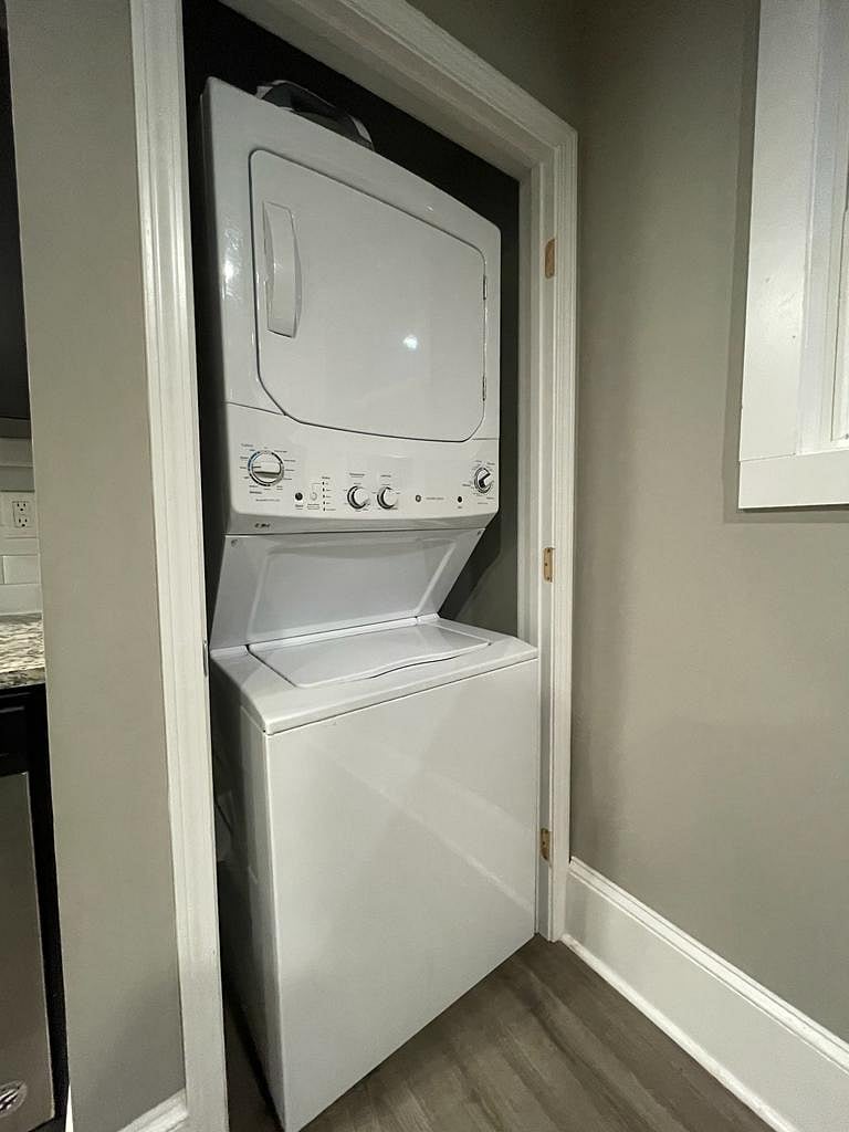 Furnished Finder property 456009_1 photo 15