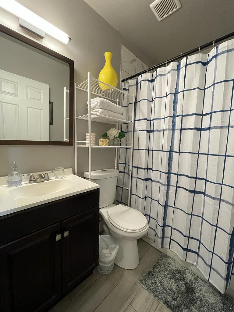 Furnished Finder property 456009_1 photo 17