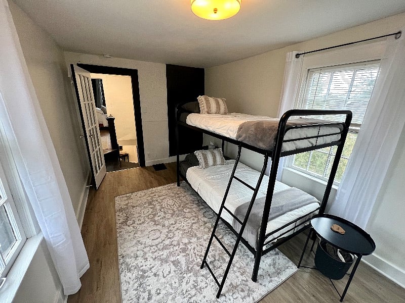 Furnished Finder property 456032_1 photo 13