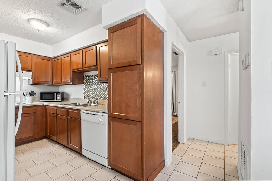 Spacious galley kitchen fully equipped for all your cooking needs. Includes pots and pans, baking trays, dinnerware, utensils, and glassware. Youll also find a microwave and a coffee maker compatible with K-cupsperfect for quick meals or a cozy morning brew.