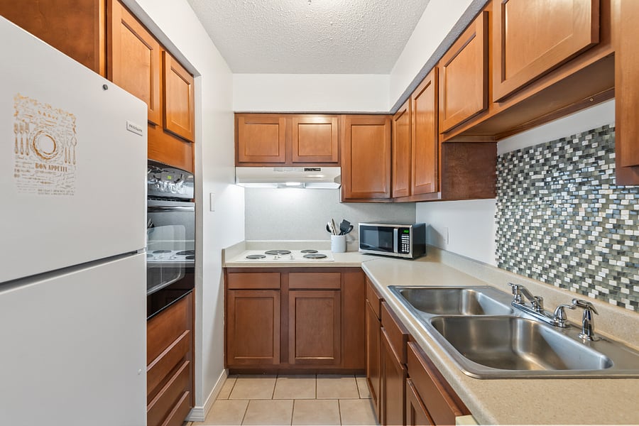 Spacious galley kitchen fully equipped for all your cooking needs. Includes pots and pans, baking trays, dinnerware, utensils, and glassware. Youll also find a microwave and a coffee maker compatible with K-cupsperfect for quick meals or a cozy morning brew.