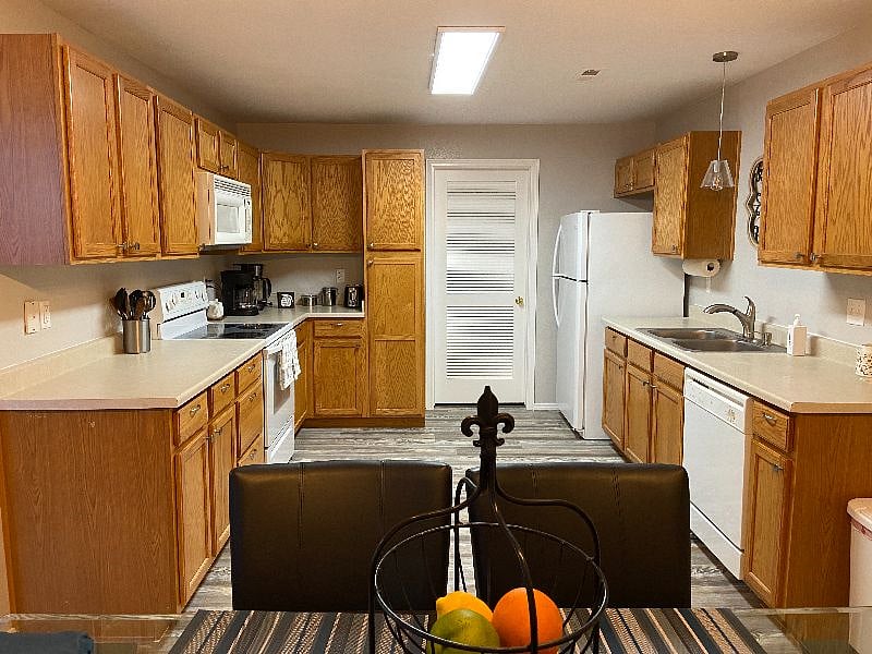 Furnished Finder property 456054_1 photo 4