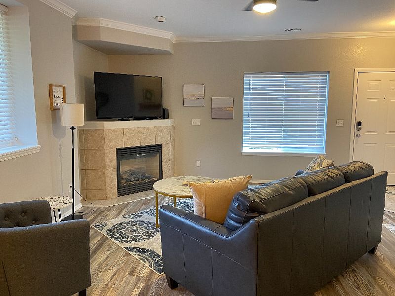 Furnished Finder property 456054_1 photo 3