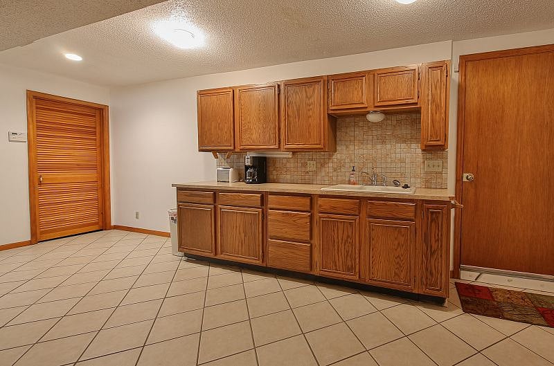 Furnished Finder property 456064_1 photo 6