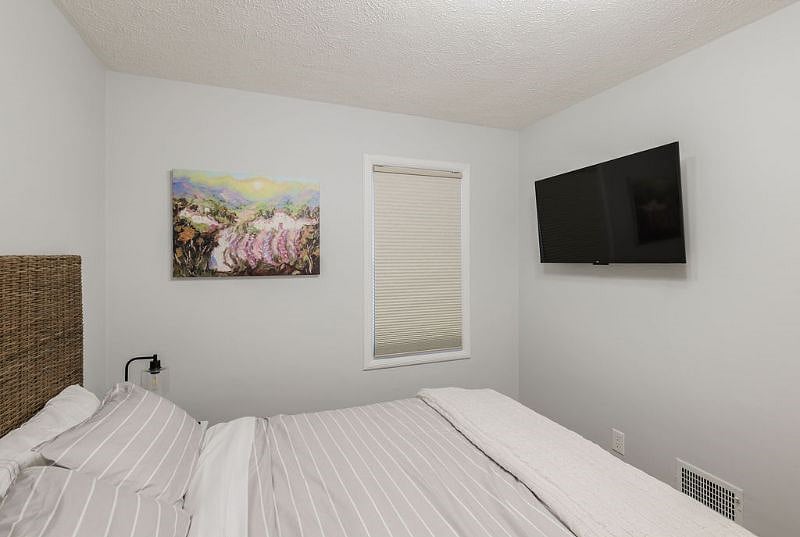 Furnished Finder property 456161_1 photo 30